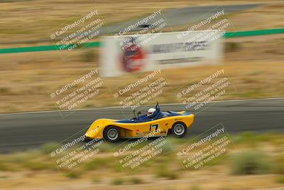 media/May-31-2025-CalClub SCCA (Sat) [[2c1a04e1ee]]/Race/Group 3/Turn 4b/